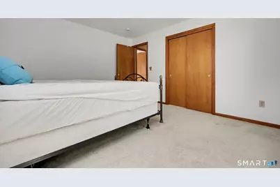 275 York Street, Stratford, CT 06615 - Photo 16
