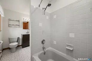275 York St, Stratford, CT 06615 - Photo 20