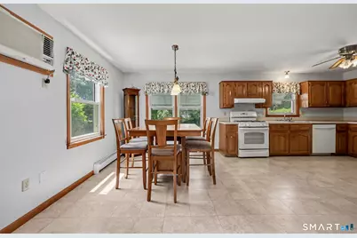 275 York Street, Stratford, CT 06615 - Photo 12