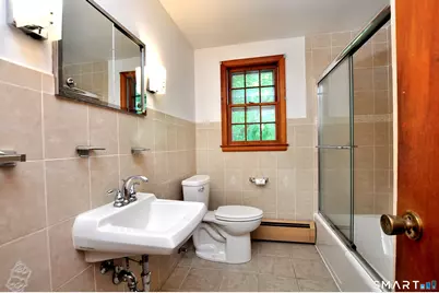 621 Kennedy Road, Windsor, CT 06095 - Photo 18