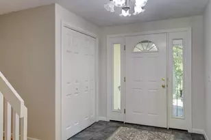 72 Martin Terrace, Glastonbury, CT 06033 - Photo 2