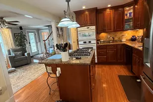69 Sunnyside Ct, Milford, CT 06460 - Photo 16