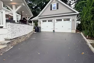 69 Sunnyside Ct, Milford, CT 06460 - Photo 6