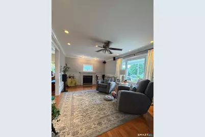 69 Sunnyside Court, Milford, CT 06460 - Photo 14