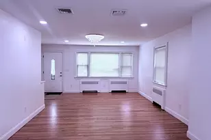 34 River St, East Haven, CT 06512 - Photo 6
