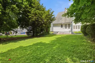 84 Sherwood Pl, Greenwich, CT 06830 - Photo 26