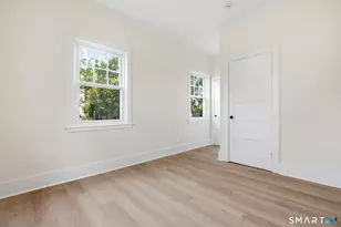 84 Sherwood Pl, Greenwich, CT 06830 - Photo 18