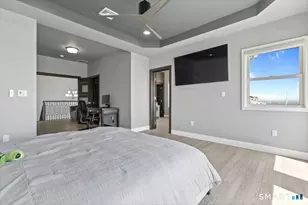 6 1st Ave, East Haven, CT 06512 - Photo 18