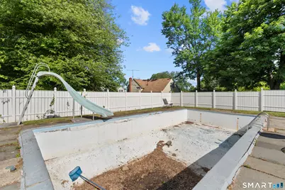 63 Bates Street, Hartford, CT 06114 - Photo 30