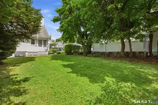 84 Sherwood Pl, Greenwich, CT 06830 - Photo 28