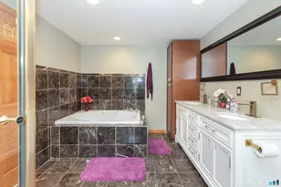 816 Woodruff Rd, Orange, CT 06477 - Photo 26