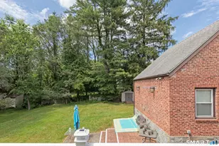 816 Woodruff Rd, Orange, CT 06477 - Photo 40