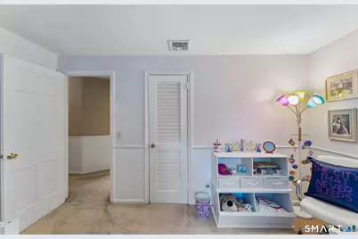 240 Fishing Trail, Stamford, CT 06903 - Photo 34