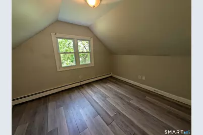 116 Rainbow Road, Bridgeport, CT 06606 - Photo 14