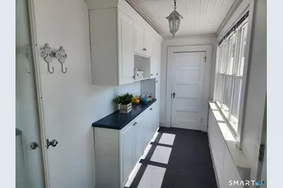 420 Maple Avenue, Old Saybrook, CT 06475 - Photo 16