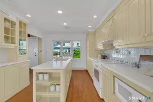 420 Maple Ave, Old Saybrook, CT 06475 - Photo 14