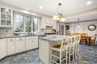 1844 Albany Avenue, West Hartford, CT 06117 - Photo 12