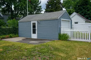 106 Filbert St, Hamden, CT 06517 - Photo 34