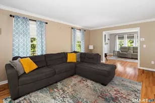 4 Fleetwood Ln, Brookfield, CT 06804 - Photo 8