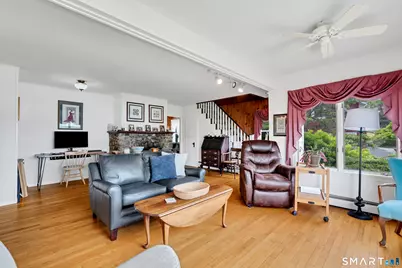 16 Ledge Road, East Lyme, CT 06357 - Photo 8