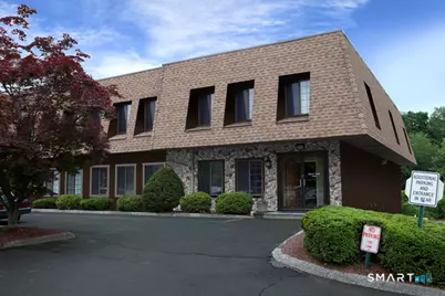 304 Federal Road #206, Brookfield, CT 06804 - Photo 2