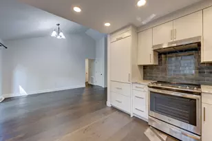 9 Byron Dr, Avon, CT 06001 - Photo 12