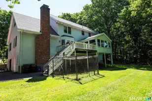 18 Hickory Ln, New Fairfield, CT 06812 - Photo 38