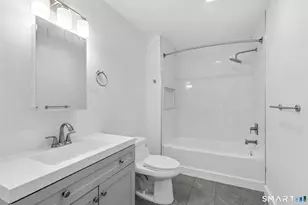 62 Chestnut St Ext, Danbury, CT 06810 - Photo 20