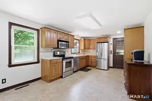 630 S Elm St, Wallingford, CT 06492 - Photo 10