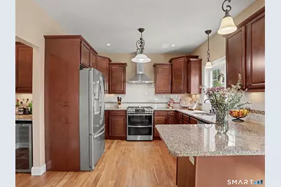 42 Ridgewood Terrace, North Haven, CT 06473 - Photo 18