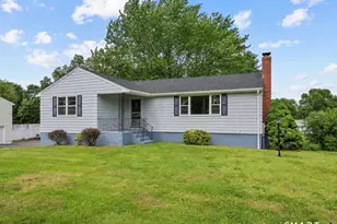 61 Hollister Dr, Rocky Hill, CT 06067 - Photo 1
