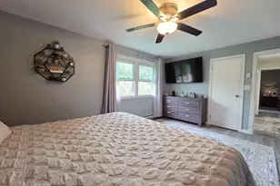 253 Liberty Hwy, Putnam, CT 06260 - Photo 10