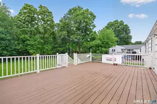 529 Burroughs Rd, Fairfield, CT 06824 - Photo 20