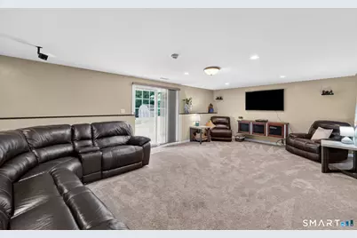 5 Edwards Way, Bloomfield, CT 06002 - Photo 34