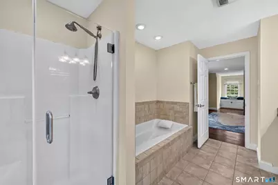 5 Edwards Way, Bloomfield, CT 06002 - Photo 30