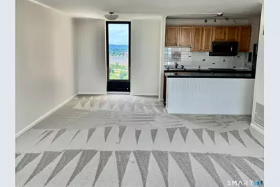 1 Gold Street #23G, Hartford, CT 06103 - Photo 8