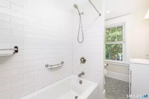 57 Hawthorne Ave, Hamden, CT 06517 - Photo 22