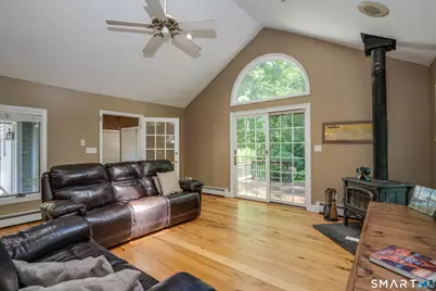 38 Hickory Hill Road, Simsbury, CT 06070 - Photo 12