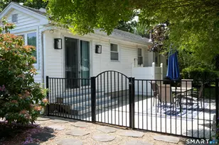 18 Clifton St, Old Lyme, CT 06371 - Photo 16