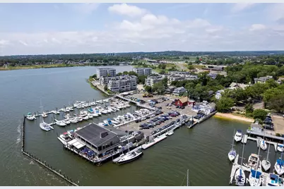 38 Harbour Close #38, New Haven, CT 06519 - Photo 4