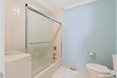 38 Harbour Close #38, New Haven, CT 06519 - Photo 26