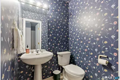 38 Harbour Close #38, New Haven, CT 06519 - Photo 16