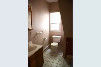 727 Woodward Avenue, New Haven, CT 06512 - Photo 12