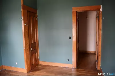 727 Woodward Avenue, New Haven, CT 06512 - Photo 12