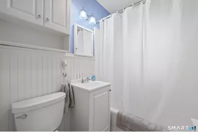 25 Oxford Drive, East Hartford, CT 06118 - Photo 18