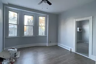100 Putnam St, Bridgeport, CT 06608 - Photo 12