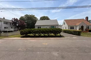 133 Indian Ave, Bridgeport, CT 06606 - Photo 1