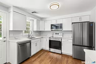 9 New Light Dr, Danbury, CT 06810 - Photo 12