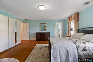 10 Colony Rd, West Hartford, CT 06117 - Photo 34