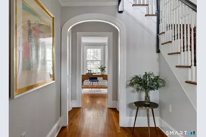 10 Colony Road, West Hartford, CT 06117 - Photo 2